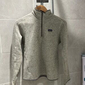 Patagonia Women's Heather Gray Pullover Jacket